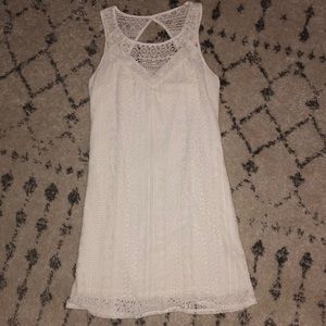 LACE SHIFT DRESS